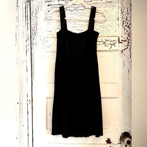 H&M Sleeveless Dress